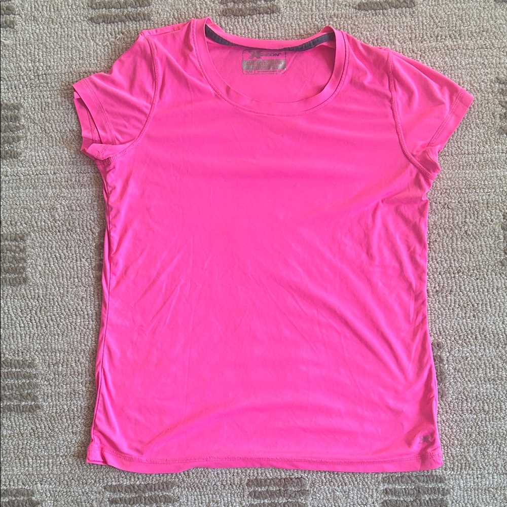 ✨5 for $15✨ Xersion Bright Pink Short Sleeve Active Tee